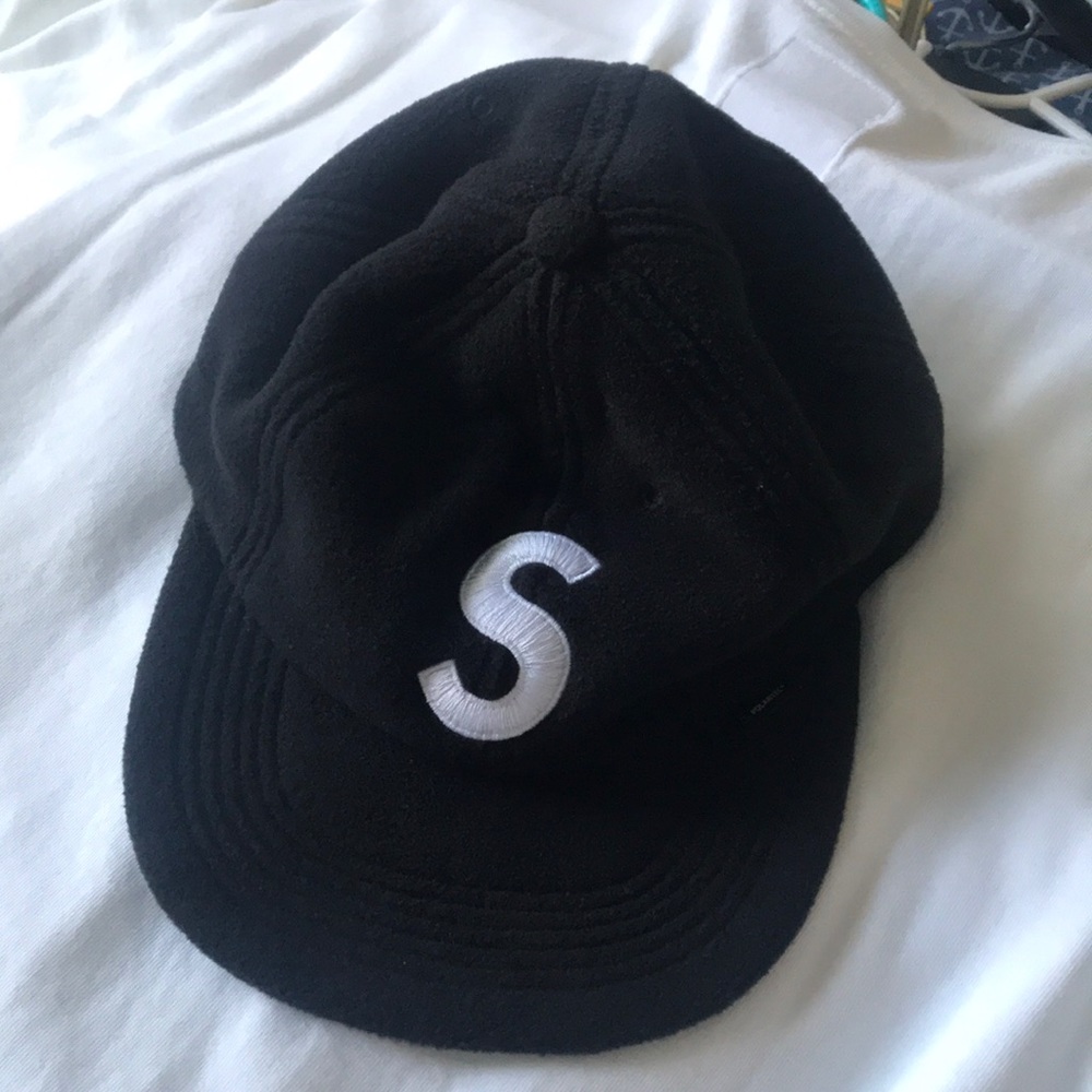 Supreme polartec fleece cap